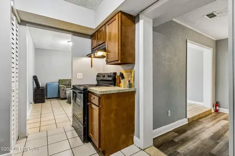 7086 Queen Of Hearts Court Jacksonville FL 32210