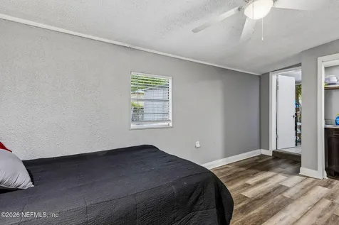 7086 Queen Of Hearts Court Jacksonville FL 32210