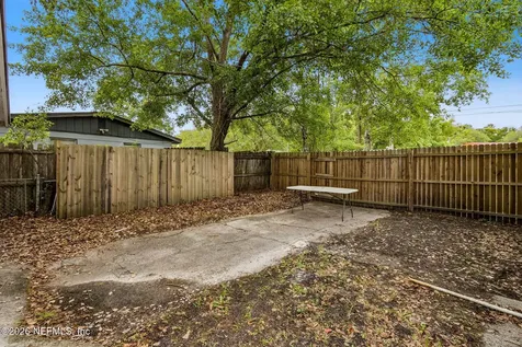 7086 Queen Of Hearts Court Jacksonville FL 32210
