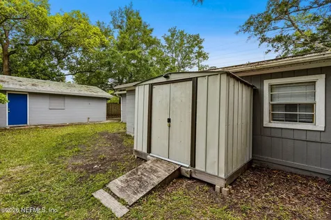 7086 Queen Of Hearts Court Jacksonville FL 32210