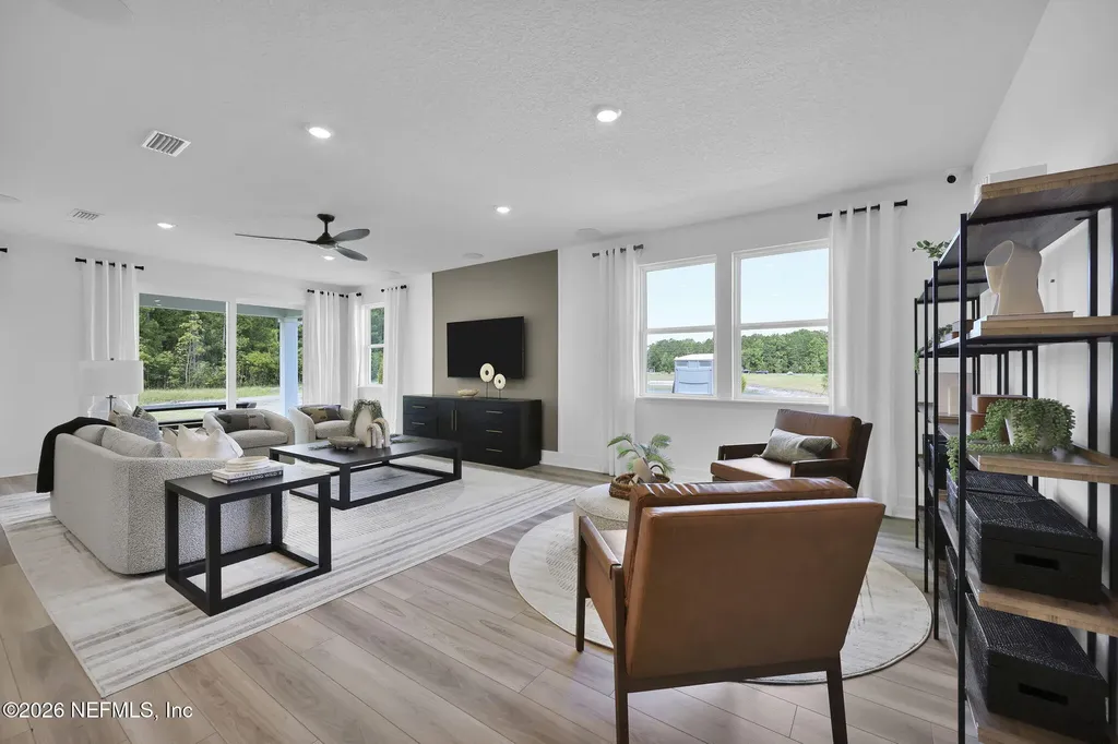 3592 Americana Drive Green Cove Springs FL 32043