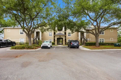 1701 The Greens Way Jacksonville Beach FL 32250