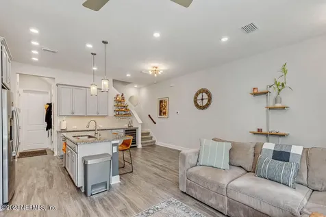 11475 Surfline Court Jacksonville FL 32256