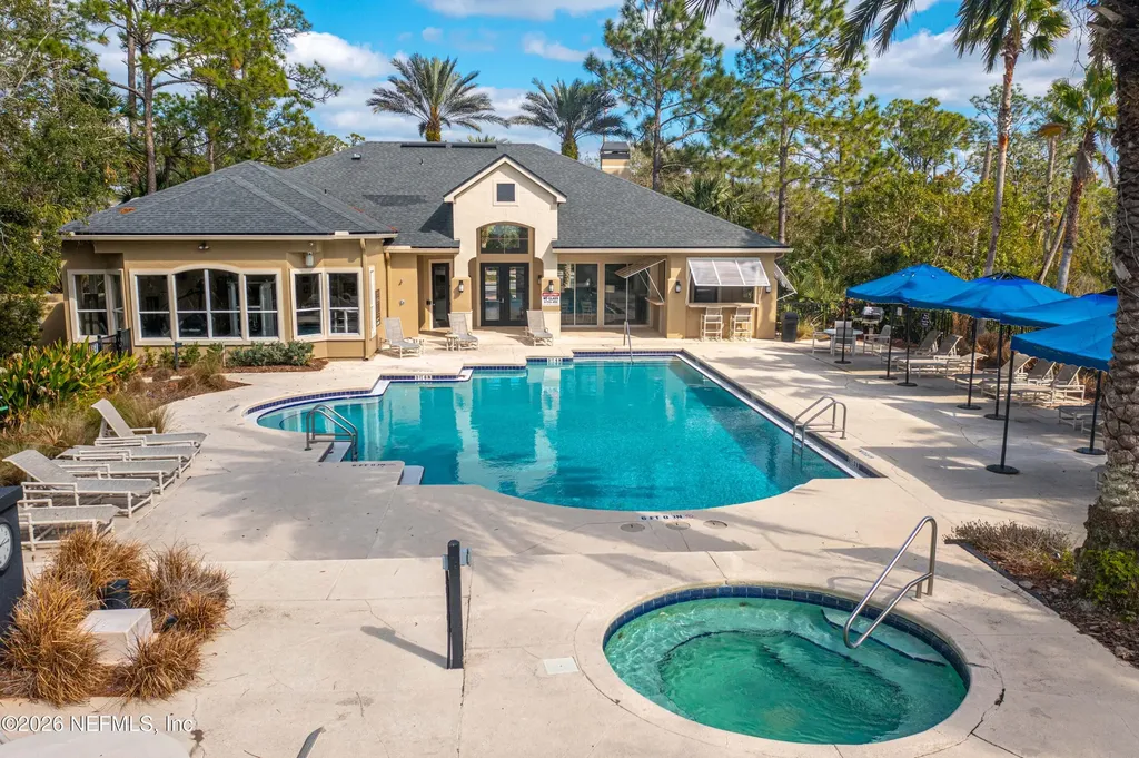 1701 The Greens Way Jacksonville Beach FL 32250