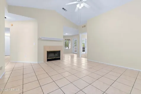 1701 The Greens Way Jacksonville Beach FL 32250