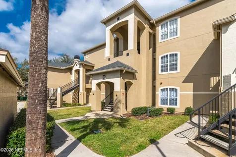 1701 The Greens Way Jacksonville Beach FL 32250