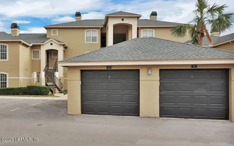 1701 The Greens Way Jacksonville Beach FL 32250