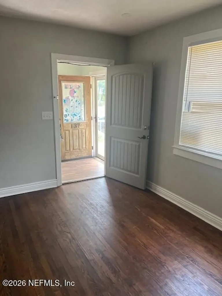 137 W 25th Street Jacksonville FL 32206