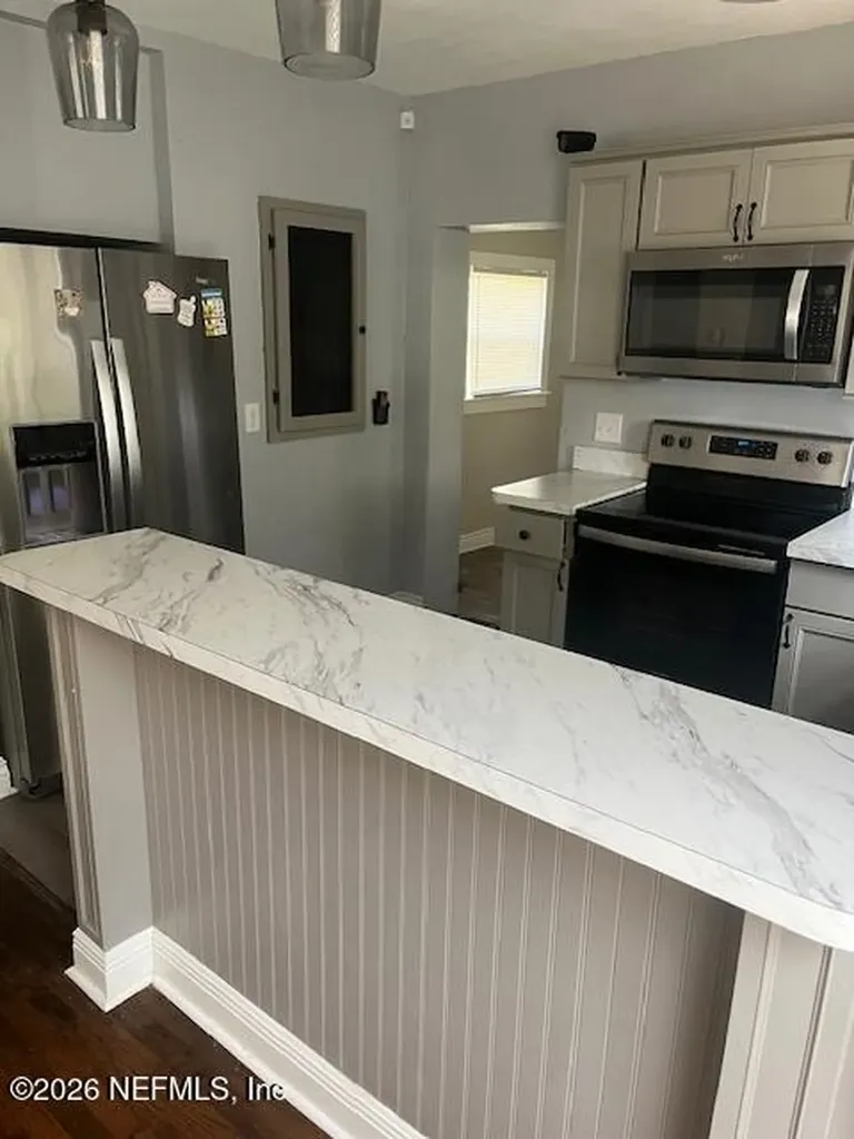 137 W 25th Street Jacksonville FL 32206