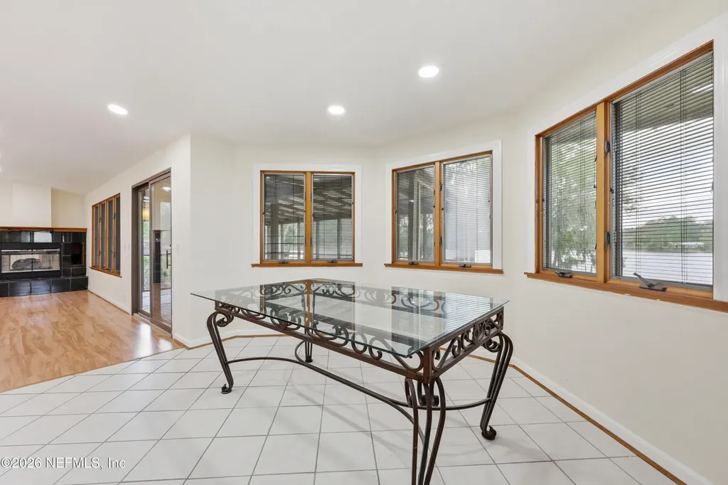 125 Twin Lake Grove Drive Interlachen FL 32148