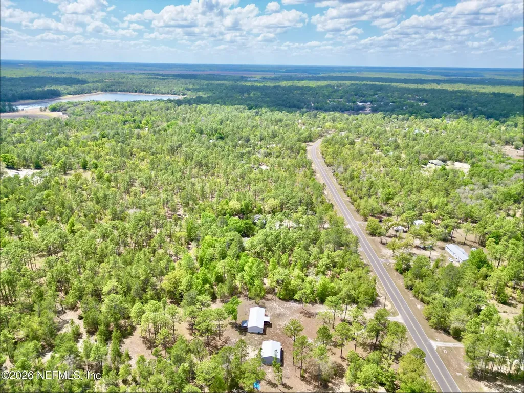175 Whirlwind Loop Hawthorne FL 32640