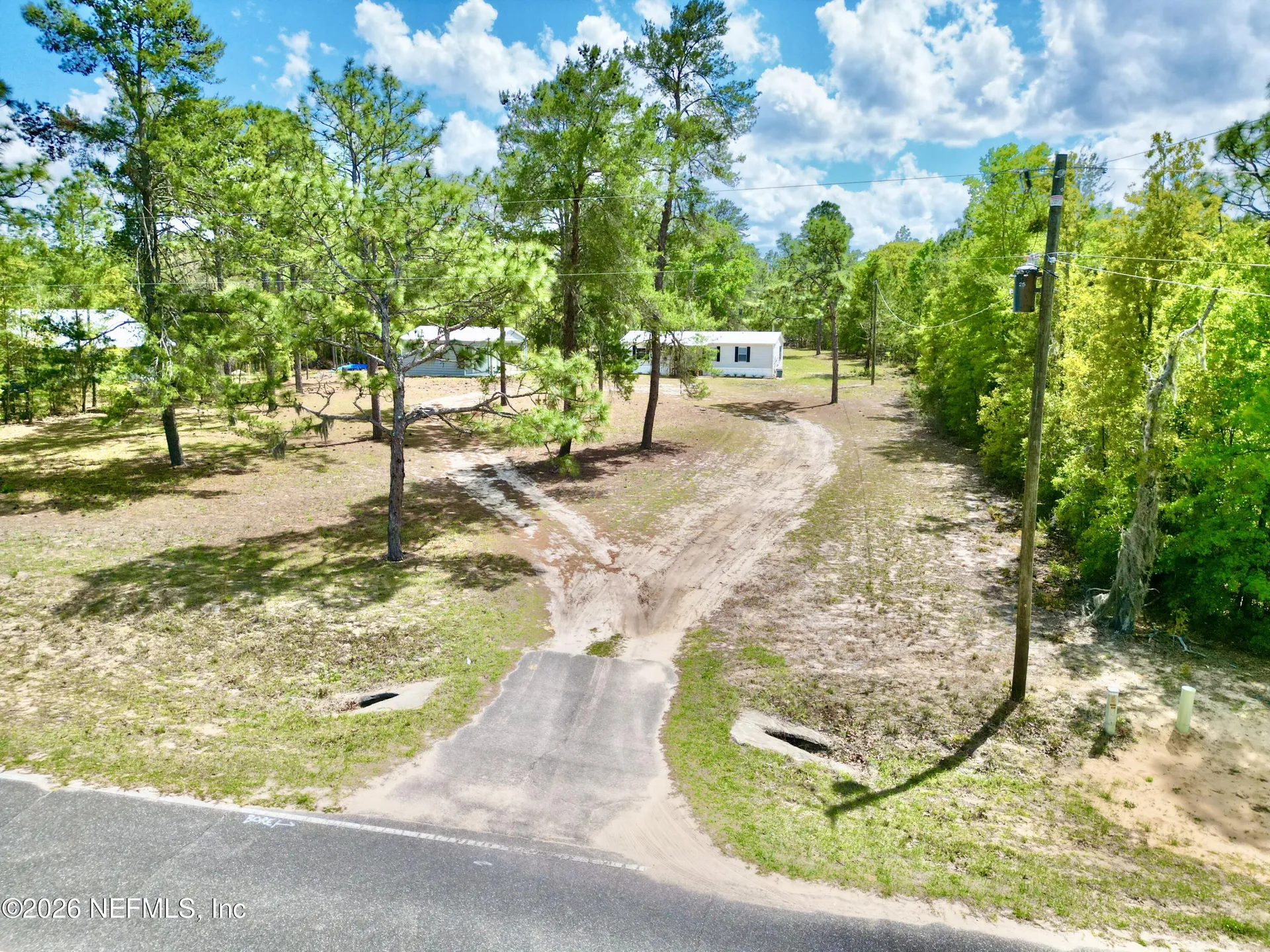 175 Whirlwind Loop Hawthorne FL 32640