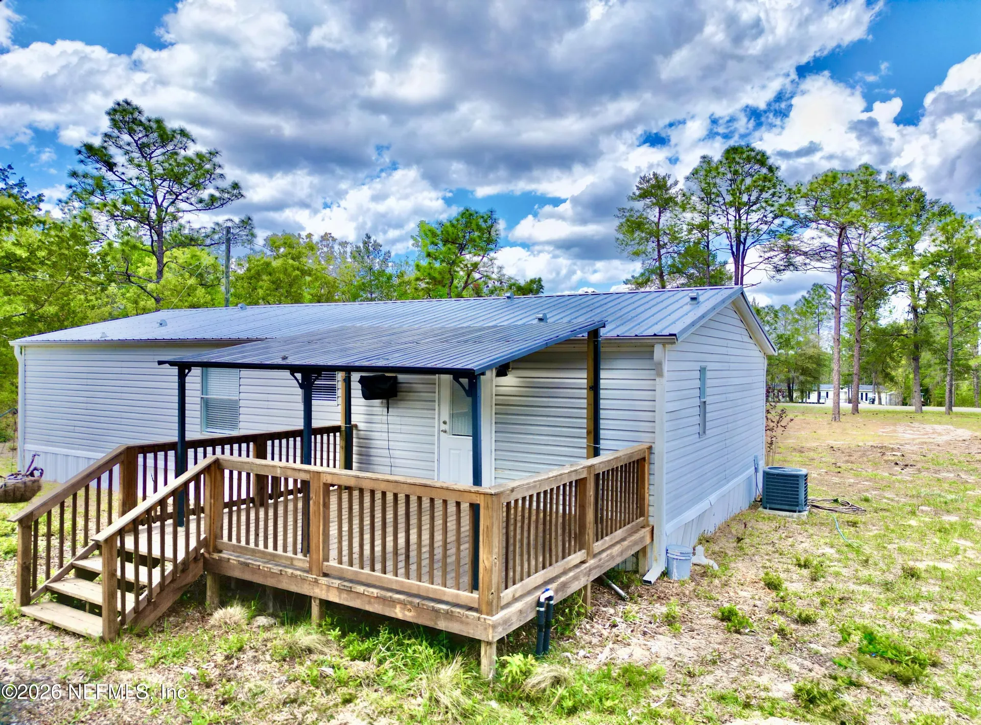 175 Whirlwind Loop Hawthorne FL 32640
