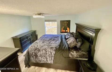 175 Whirlwind Loop Hawthorne FL 32640