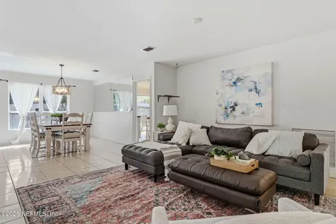 6821 Caballero Court Jacksonville FL 32217
