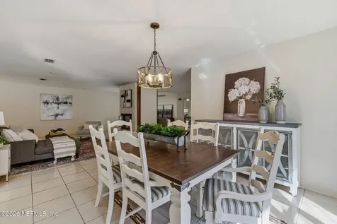 6821 Caballero Court Jacksonville FL 32217