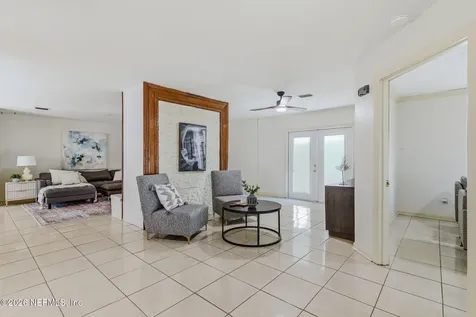 6821 Caballero Court Jacksonville FL 32217