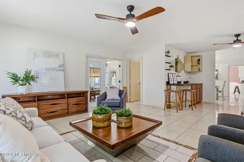 6821 Caballero Court Jacksonville FL 32217