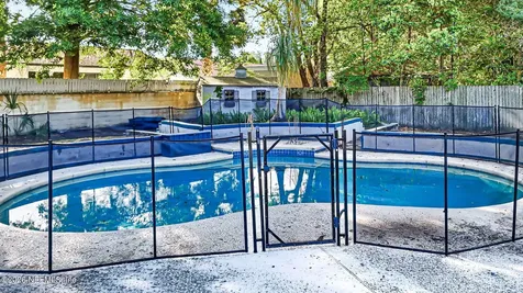 6821 Caballero Court Jacksonville FL 32217