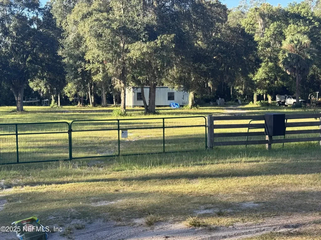 Tbd NE Us Highway 301 Waldo FL 32694