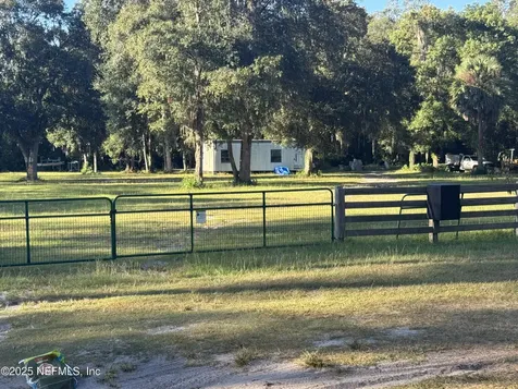 Tbd NE Us Highway 301 Waldo FL 32694
