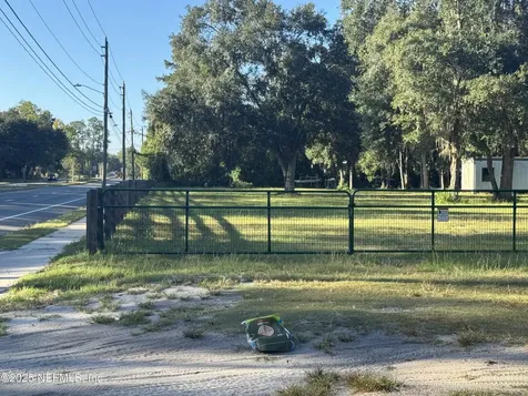 Tbd NE Us Highway 301 Waldo FL 32694