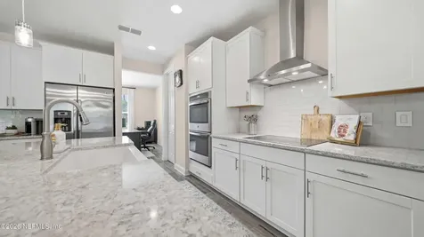 200 S Shadowwood Drive St. Augustine FL 32086