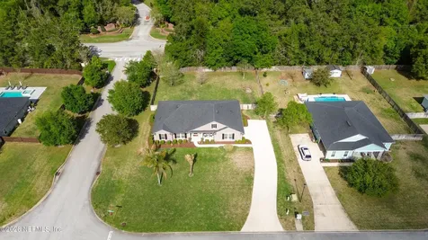 200 S Shadowwood Drive St. Augustine FL 32086