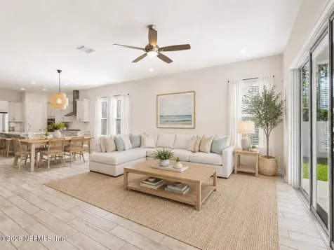 27 Cloverbrook Road St. Johns FL 32259