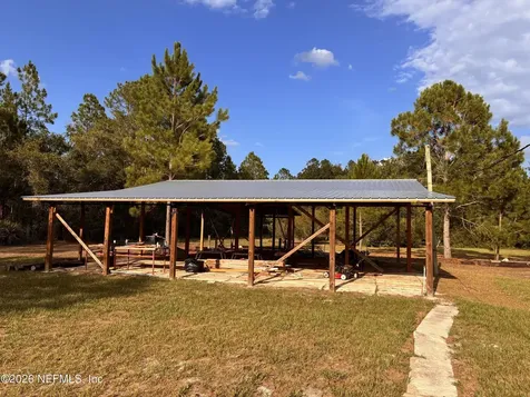 100 Kenwood Boat Ramp Road Interlachen FL 32148