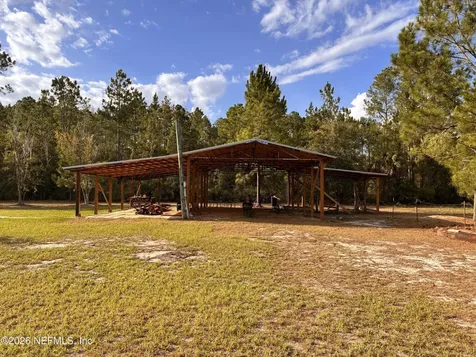100 Kenwood Boat Ramp Road Interlachen FL 32148