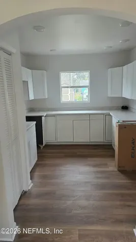 3736 Pine View Circle Jacksonville FL 32207