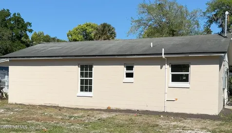 3736 Pine View Circle Jacksonville FL 32207