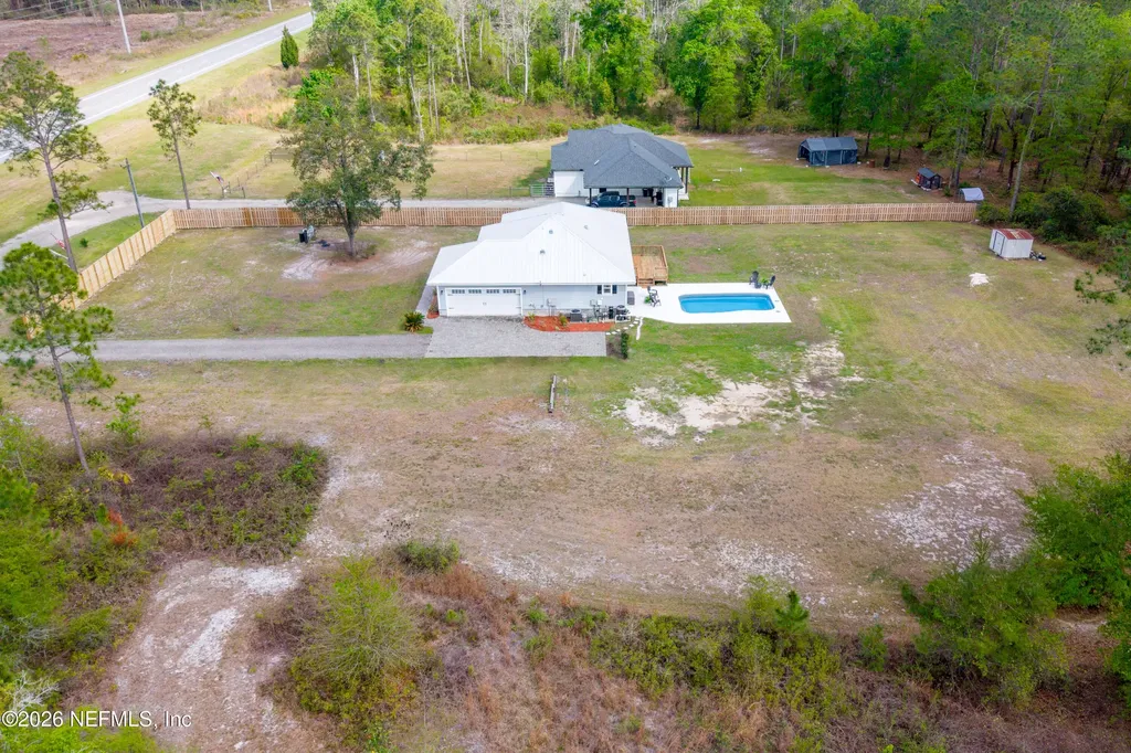 9910 W State Road 100 Starke FL 32091