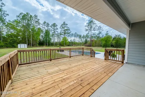9910 W State Road 100 W Starke FL 32091