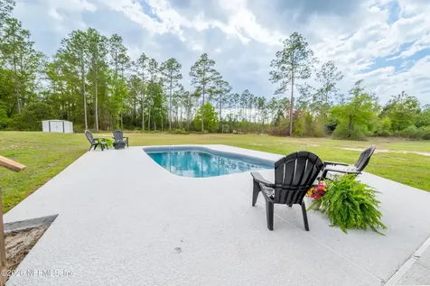 9910 W State Road 100 W Starke FL 32091