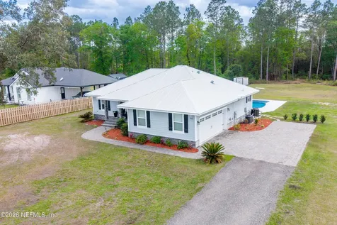 9910 W State Road 100 W Starke FL 32091