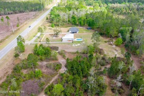 9910 W State Road 100 W Starke FL 32091