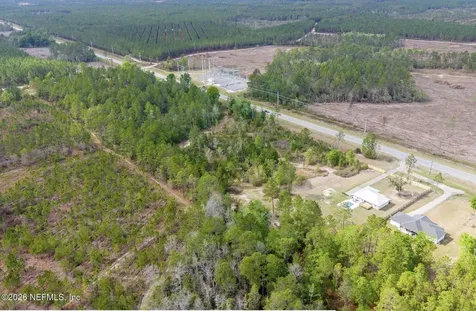 9910 W State Road 100 W Starke FL 32091