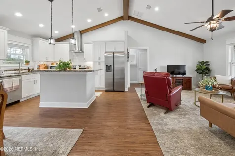 9910 W State Road 100 W Starke FL 32091