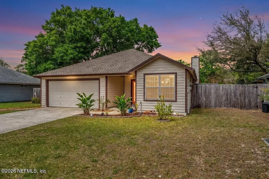 2727 Mc Cormick Woods Drive Jacksonville FL 32225