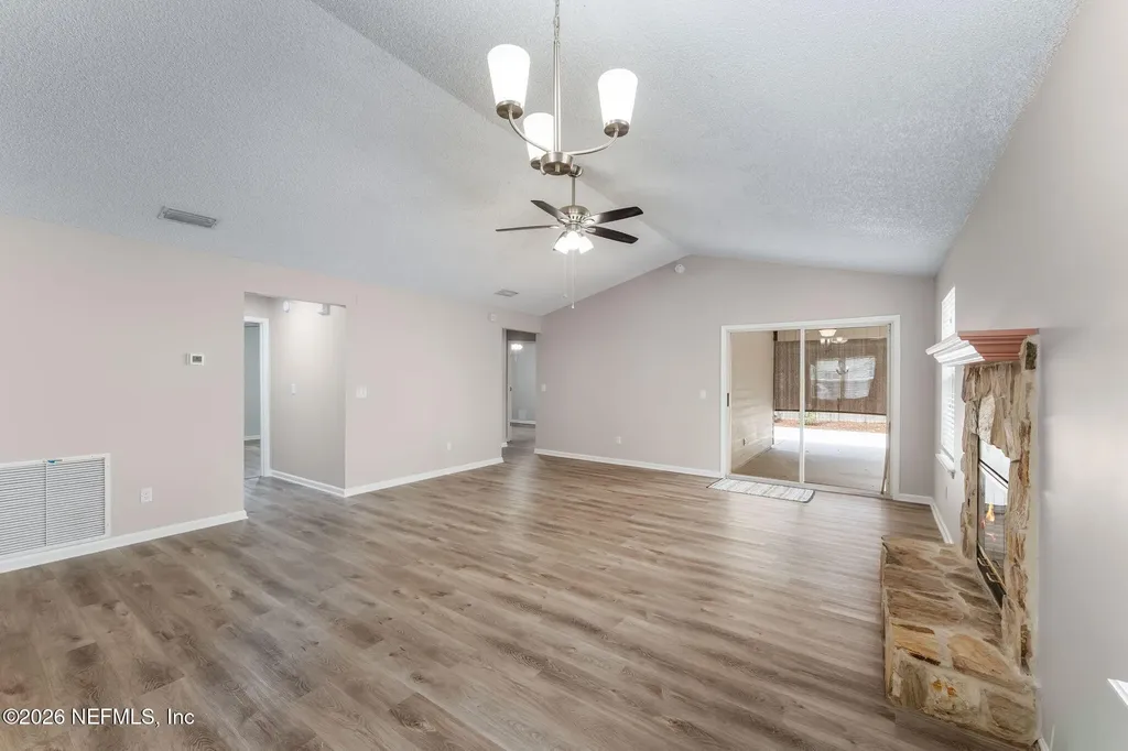 2727 Mc Cormick Woods Drive Jacksonville FL 32225