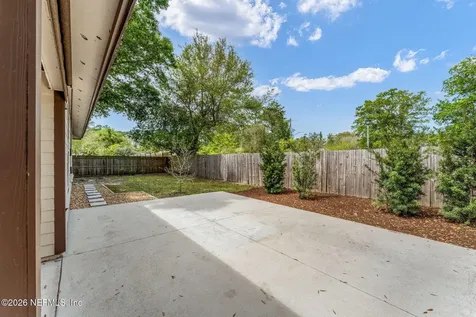 2727 Mc Cormick Woods Drive Jacksonville FL 32225