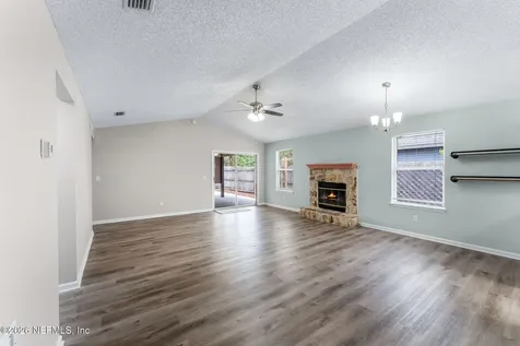 2727 Mc Cormick Woods Drive Jacksonville FL 32225