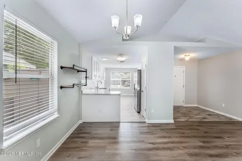 2727 Mc Cormick Woods Drive Jacksonville FL 32225