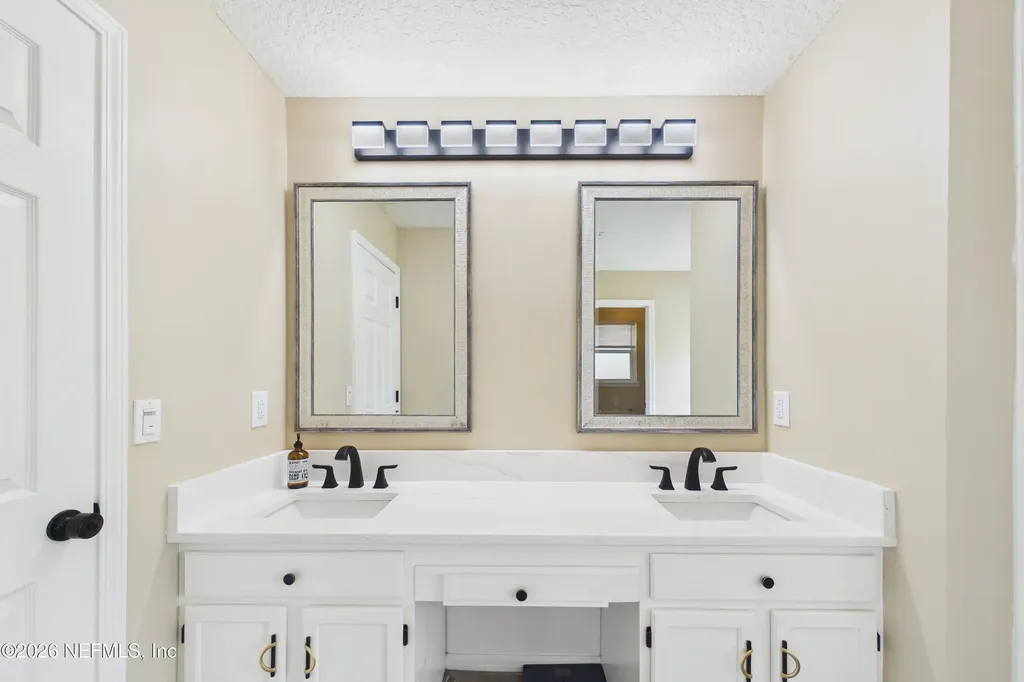 2487 Winged Elm Drive E Jacksonville FL 32246