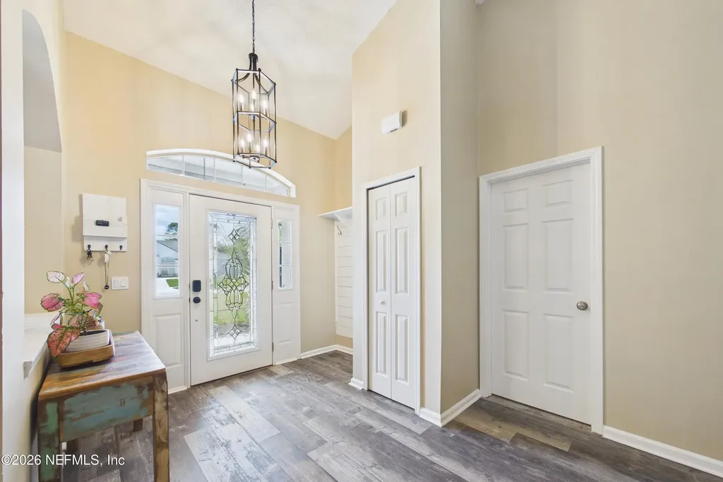 2487 Winged Elm Drive E Jacksonville FL 32246