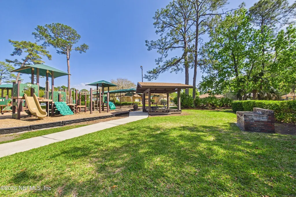2487 Winged Elm Drive E Jacksonville FL 32246