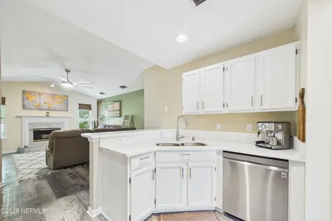 2487 Winged Elm Drive E Jacksonville FL 32246