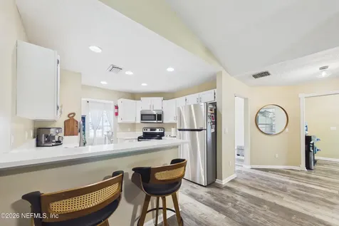 2487 Winged Elm Drive E Jacksonville FL 32246